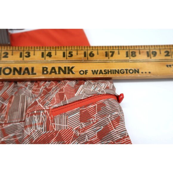 Lululemon Men's Patterned Athletic Board Shorts L Swimming  Elastane Red/White - Picture 5 of 11